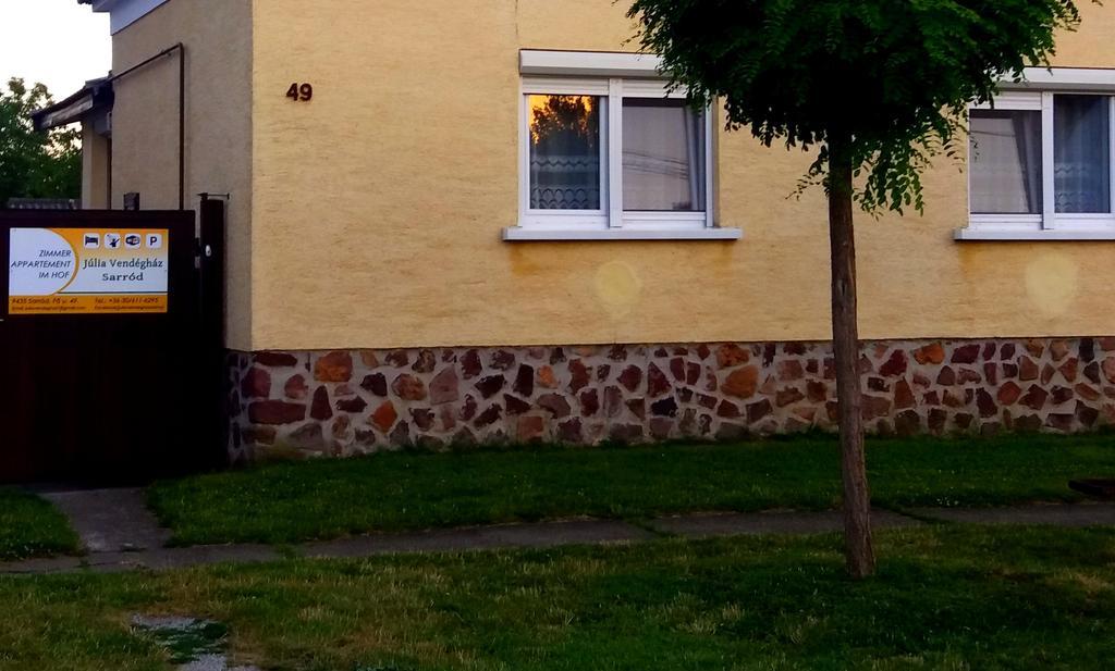 Júlia Vendégház Sarród Sarrod Exterior foto